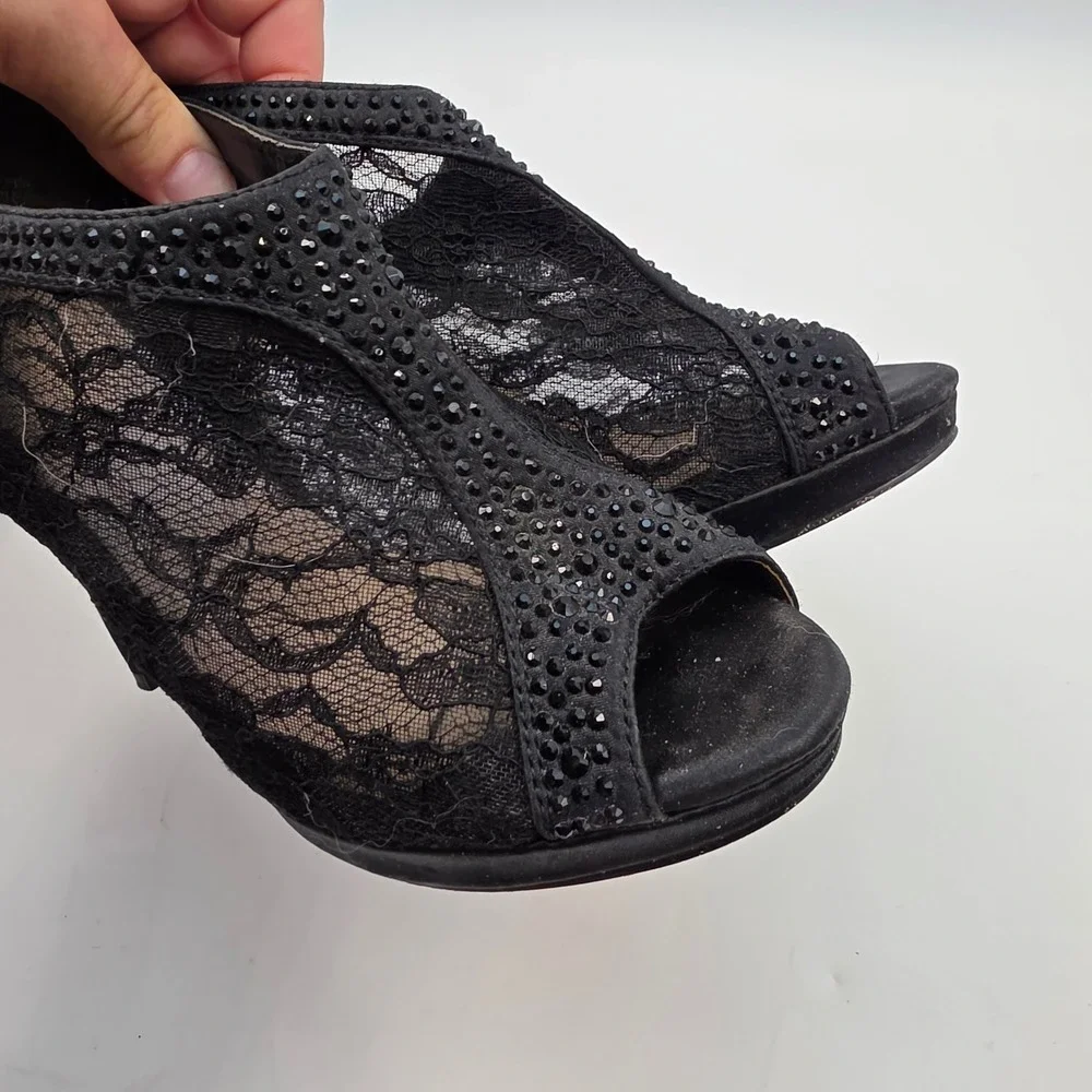 J. Renee Yael-3 Black Lace Rhinestone Peep Toe Bootie Heels Womens 8.5 J8-102